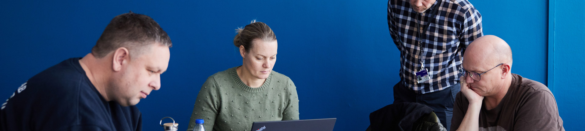 Computerarbejde på ledelseskursus